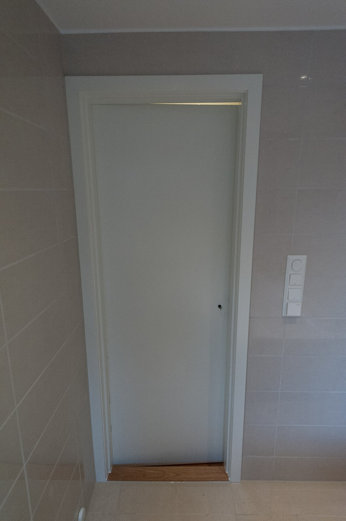 Door Door