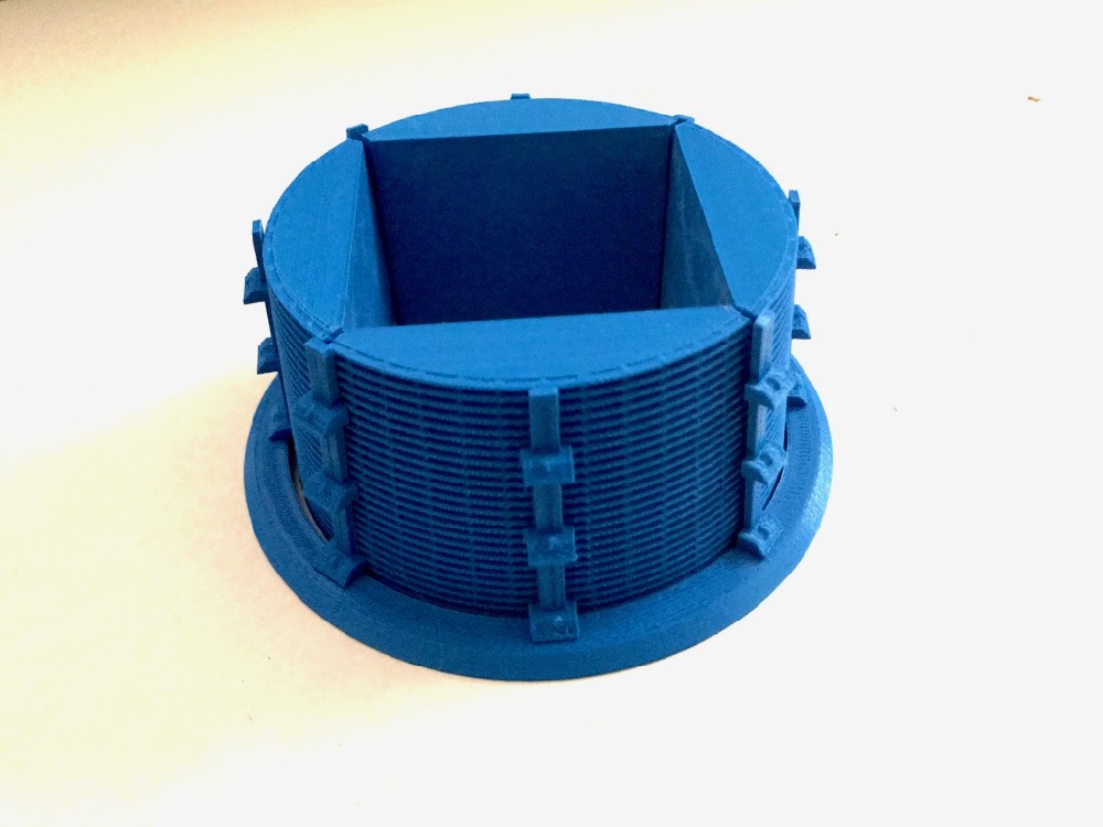 The neck showing assembly with only the bottom ring The neck showing assembly with only the bottom ring